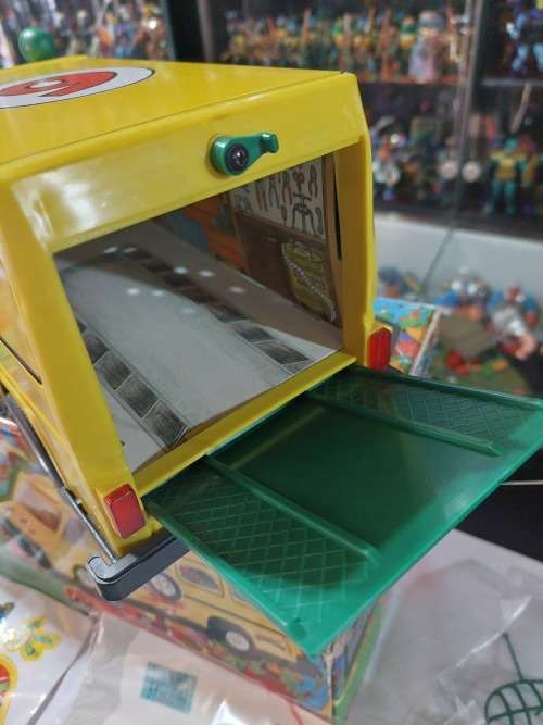 1990 RARE BOXED ITALY TMNT PARTY WAGON Vintage Figure Teenage Mutant Ninja Turtles