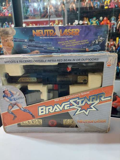 BraveStarr 1986 BOXED NEUTRA-LASER Vintage Figure
