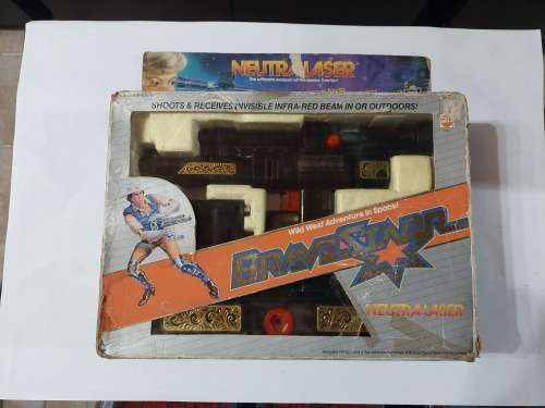 BraveStarr 1986 BOXED NEUTRA-LASER Vintage Figure