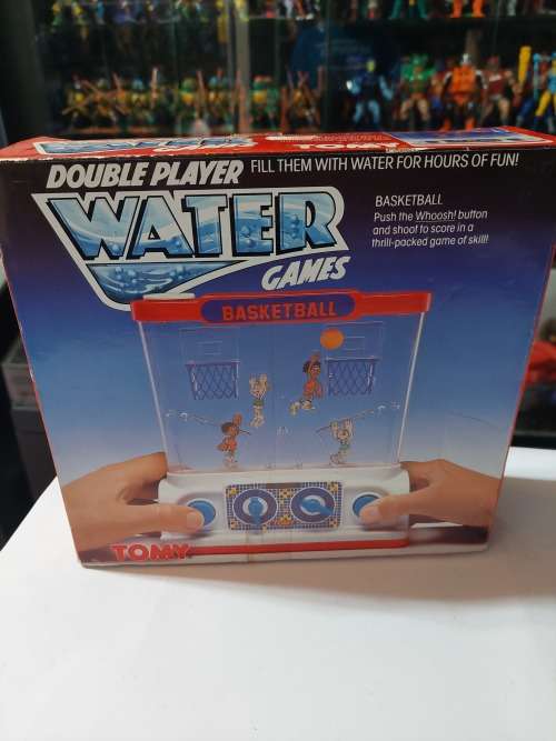 1980`s BOXED TOMY DOUBLE PLAYER WATER GAMES `BASKETBALL` Vintage Figure