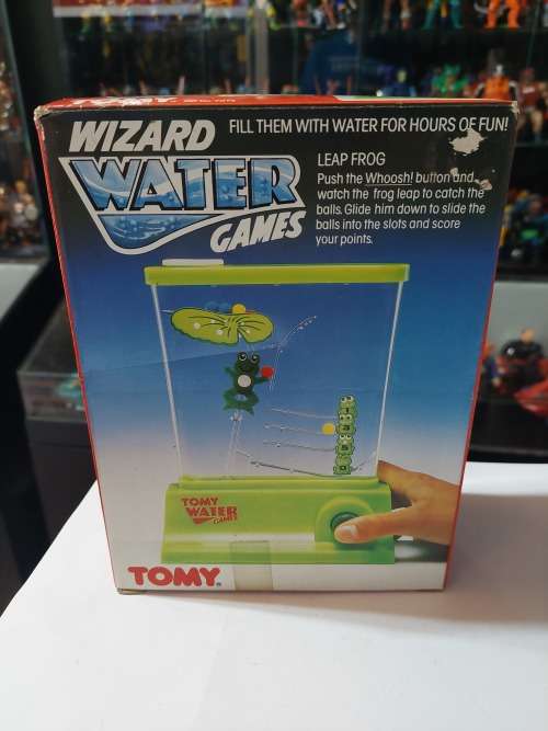 1980`s BOXED TOMY WATER GAMES `LEAPFROG` Vintage Figure