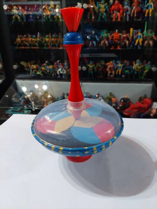 1980`s SCHYLLING COLOR CHANGING TOP Vintage Figure