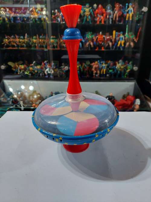 1980`s SCHYLLING COLOR CHANGING TOP Vintage Figure