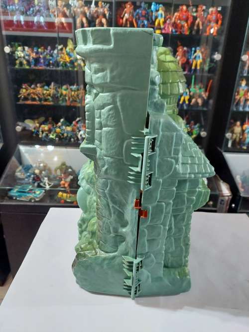 1981 Castle Grayskull of He-Man-Masters of the Universe #29 (MOTU) Vintage