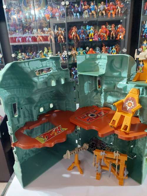 1981 Castle Grayskull of He-Man-Masters of the Universe #29 (MOTU) Vintage