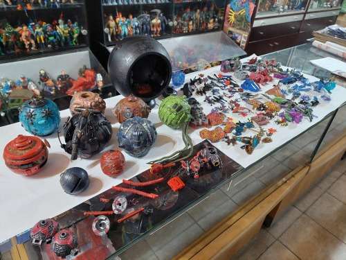 1996 WAR PLANETS COLLECTION BY TRENDMASTERS