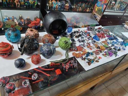 1996 WAR PLANETS COLLECTION BY TRENDMASTERS