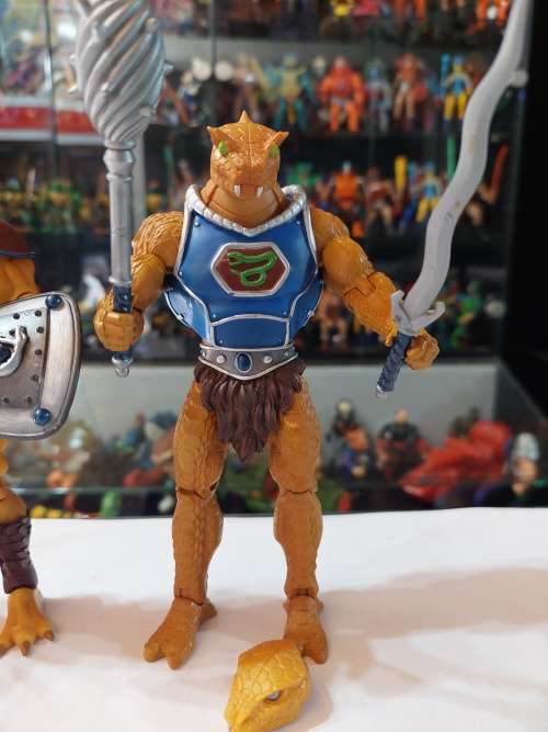 MOTUC Complete SNAKE MEN Masters Of The Universe Classics Figure He-Man