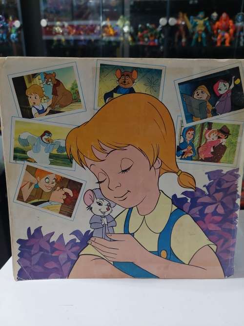1977 THE RESCUERS Sticker Album 299/300 STICKERS PRESENT Vintage Figure