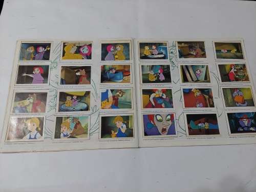 1977 THE RESCUERS Sticker Album 299/300 STICKERS PRESENT Vintage Figure