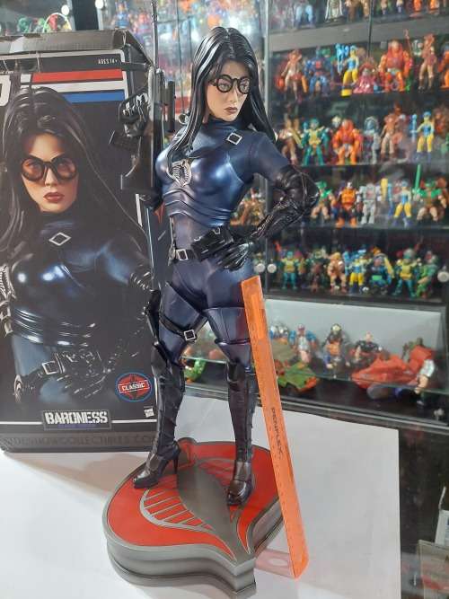 GI Joe SIDESHOW PREMIUM 1:4 SCALE BARONESS CLASSIC VERSION STATUE