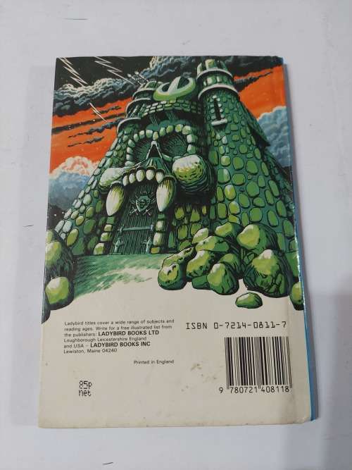 1983 Ladybird BOOK ` CASTLE GRAYSKULL UNDER` of He-man-Masters of the Universe (MOTU) Vintage Figure