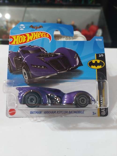 HotWheels Hot Wheels BATMAN ARKHAM ASYLUM BATMOBILE