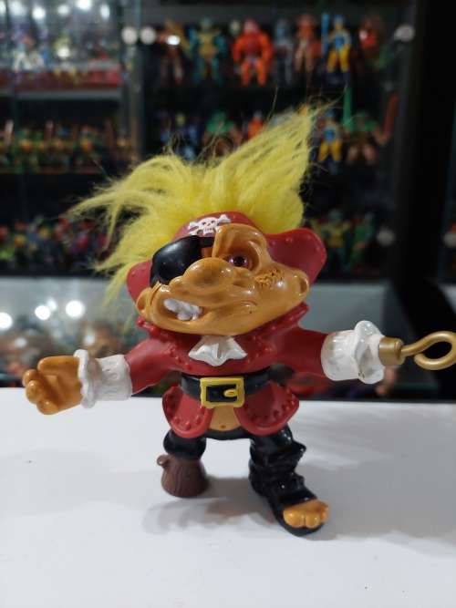 1992 HASBRO BATTLE TROLLS CAP`N TROLL Vintage Figure