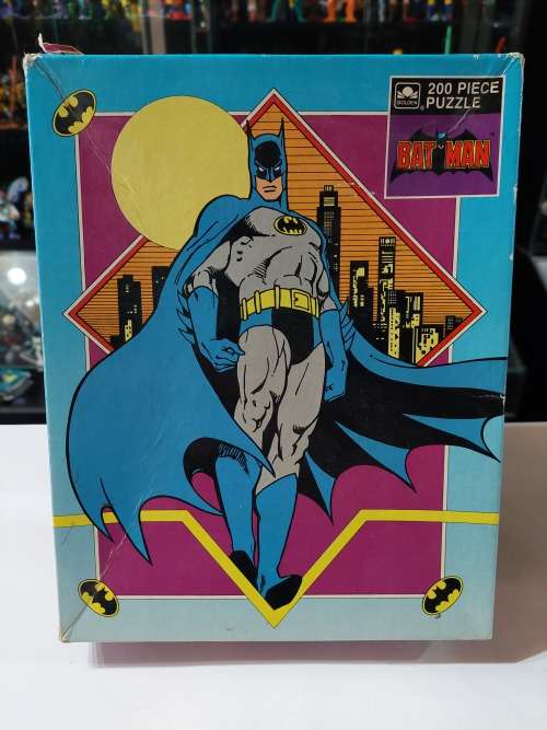 1989 Complete BAT MAN 200 Piece Puzzle Vintage Figures