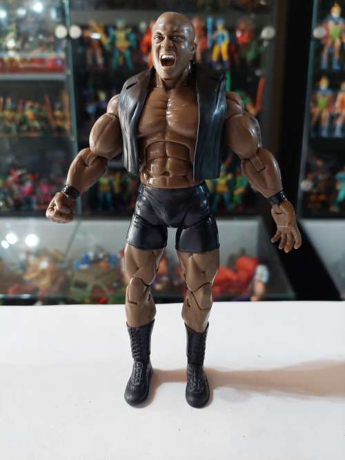 WWE 2005 BOBBY LASHLEY Wrestling Figure Jakks Pacific