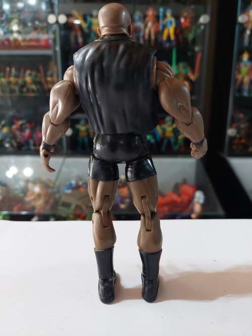 WWE 2005 BOBBY LASHLEY Wrestling Figure Jakks Pacific