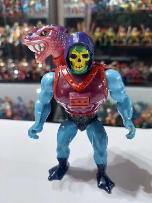 1985 Dragon Blaster Skeletor of He-Man-Masters of the Universe  39 (MOTU) Vintage Figure