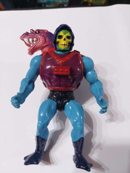 1985 Dragon Blaster Skeletor of He-Man-Masters of the Universe  39 (MOTU) Vintage Figure