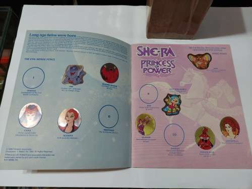 1986 SHE-RA PANINI STICKER ALBUM 175/214 STICKERS PRESENT  45