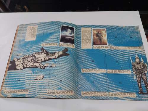 1984 DUNE PANINI STICKER ALBUM 24/180 Stickers Present Vintage Figure