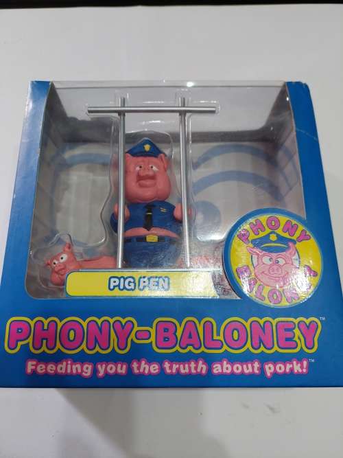 MOC PHONY-BALONEY SERIES 1 `PIG PEN`