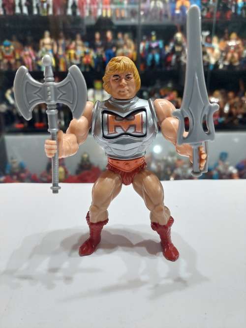 1984 Complete Battle Armor He-Man of He-Man Masters of the Universe (MOTU) Vintage Figure #33