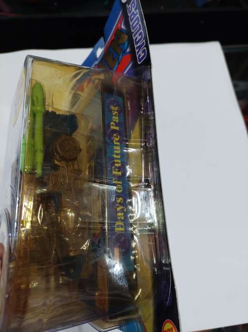 MOC 2000 X-MEN BATTLE BLASTERS CYCLOPS Toy Biz Figure