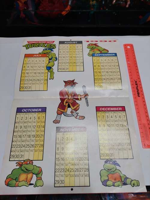 1990 TMNT HERO TURTLES CALENDAR Vintage Figure