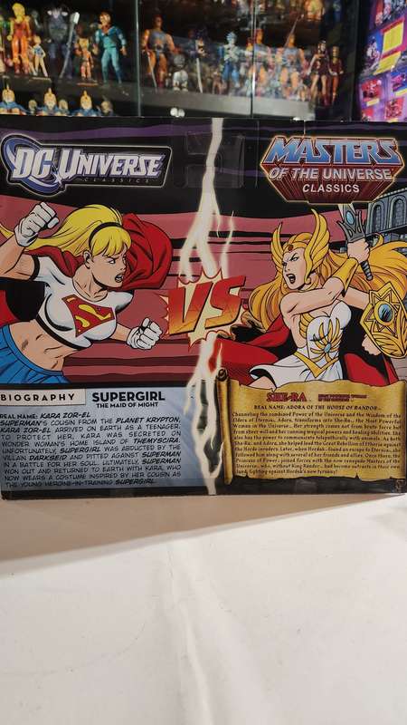 MOTUC 2 Pack SUPERGIRL VS SHE-RA (MOC) Masters Of The Universe Classics Figure He-Man