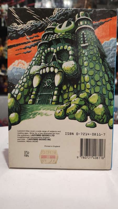 1983 Ladybird BOOK ` CASTLE GRAYSKULL UNDER` of He-man-Masters of the Universe (MOTU) Vintage Figure