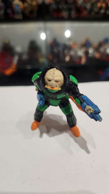 1991 TRASH BAG BUNCH D-STAIN Vintage Figure