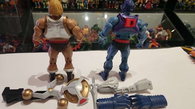 MOTUC TERROR CLAWS SKELETOR/FLYING FISTS HE-MAN Masters Of The Universe Classics Figure He-Man