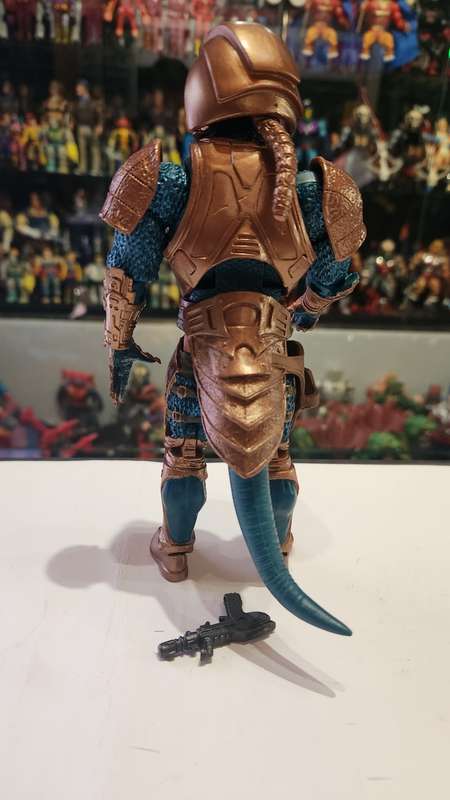 MOTUC Complete SAUROD Masters Of The Universe Classics Figure He-Man