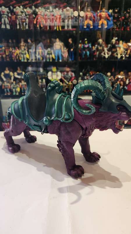 MOTUC Complete PANTHOR Masters Of The Universe Classics Figure He-Man