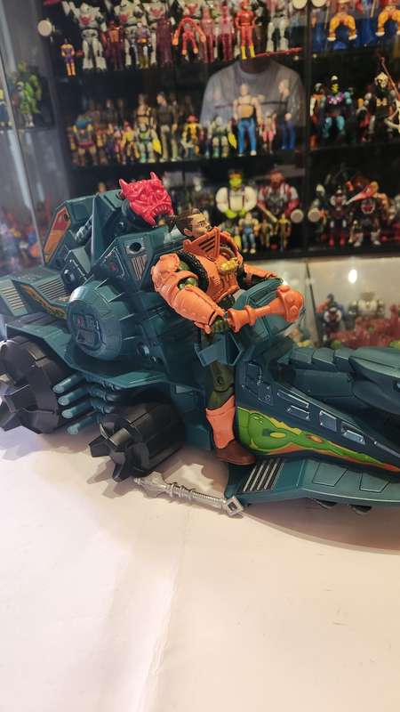 MOTUC Complete BATTLE RAM WITH MAN AT ARMS Masters Of The Universe Classics Figure He-Man