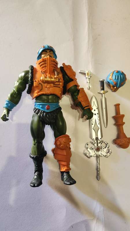 MOTUC Complete MAN AT ARMS Masters Of The Universe Classics Figure He-Man