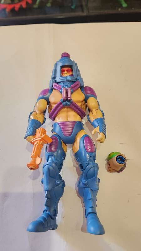 MOTUC Complete MAN E FACES Masters Of The Universe Classics Figure He-Man