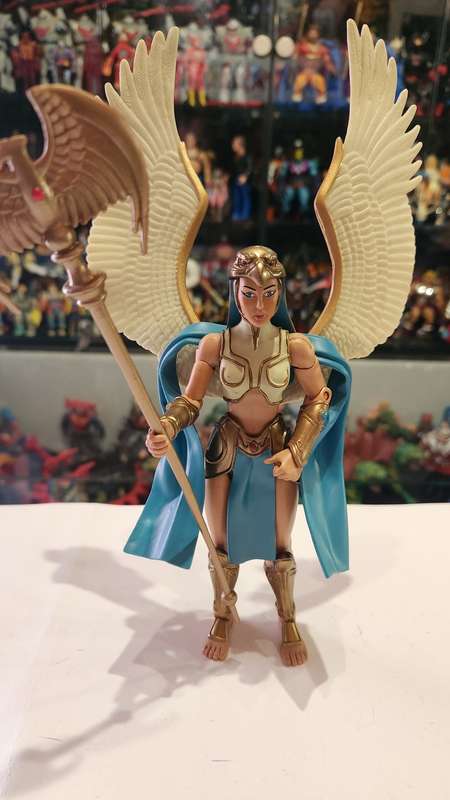 MOTUC Complete QUEEN GRAYSKULL Masters Of The Universe Classics Figure He-Man