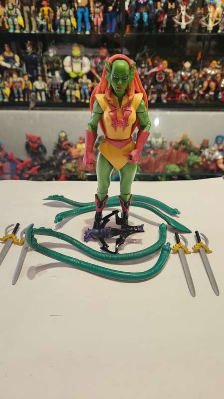 MOTUC Complete OCTAVIA Masters Of The Universe Classics Figure He-Man