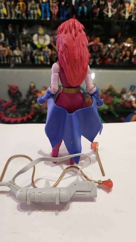 MOTUC Complete Crita Masters Of The Universe Classics Figure He-Man