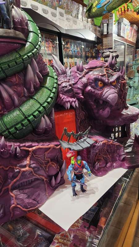 MOTUC Complete Super 7 SNAKE MOUNTAIN Masters Of The Universe Classics Figure He-Man