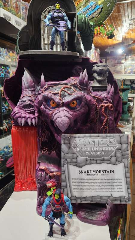MOTUC Complete Super 7 SNAKE MOUNTAIN Masters Of The Universe Classics Figure He-Man
