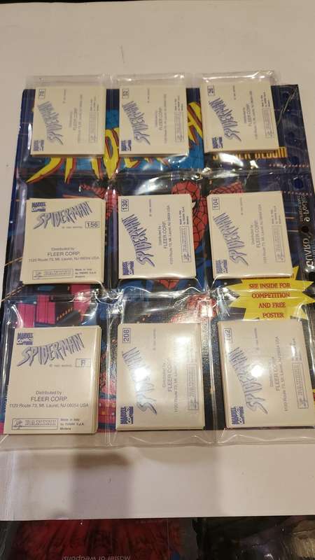 1995 COMPLETE SPIDERMAN PANINI STICKER ALBUM (UNUSED STICKERS) Vintage Figure
