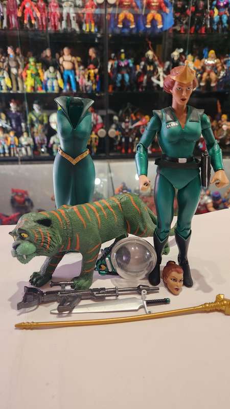 MOTUC Complete Queen Marlena And Gringer Masters Of The Universe Classics Figure He-Man