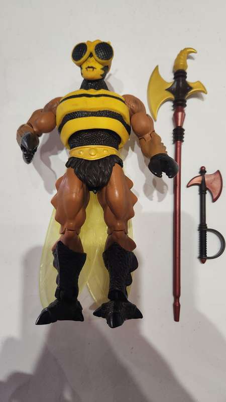 Motuc Buzz Off Masters Of The Universe Classics Figure He-Man