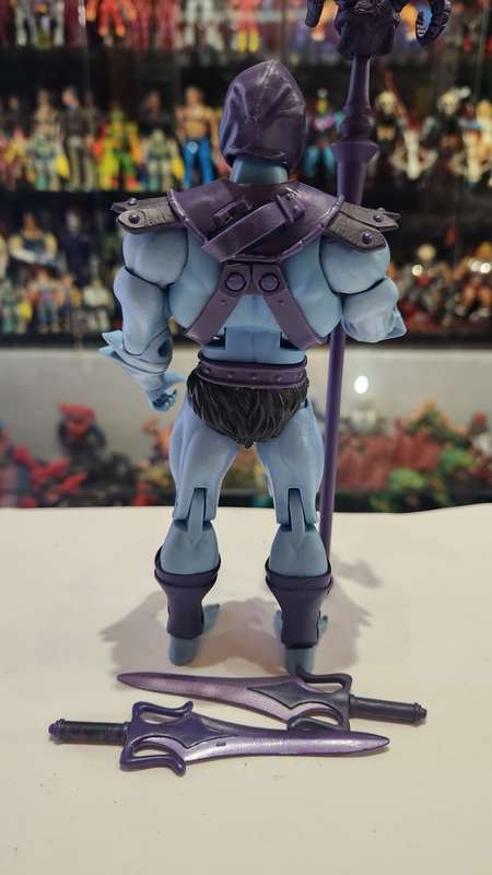 Motuc Complete Skeletor Masters Of The Universe Classics Figure He-Man