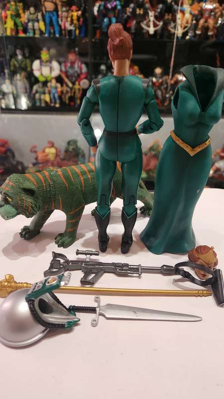 Motuc Queen Marlena And Gringer Masters Of The Universe Classics Figure He-Man