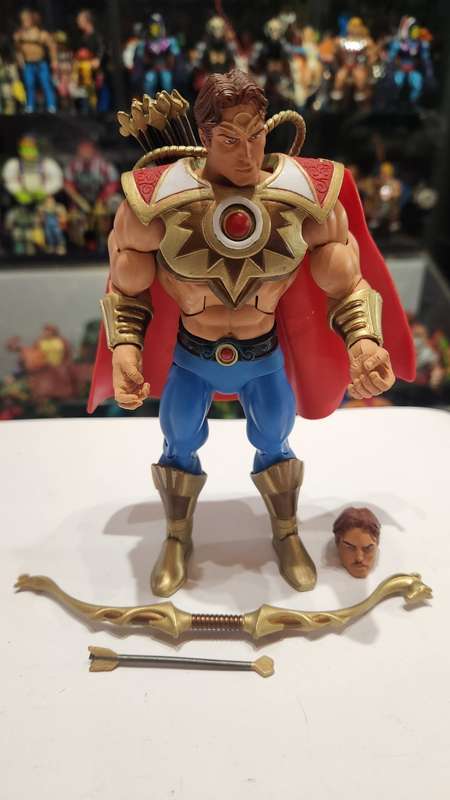 Motuc Bow Masters Of The Universe Classics Figure He-Man