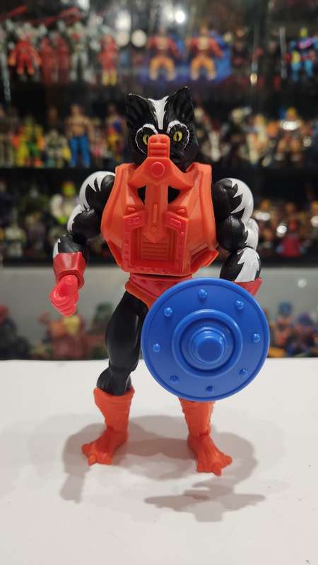 Masters Of The Universe (Motu) Complete Origins Stinkor Figure